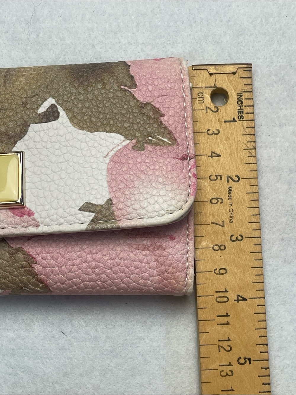 Guess Floral Camo Continental Wallet in Pink, White & Brown - Picture 7 of 7